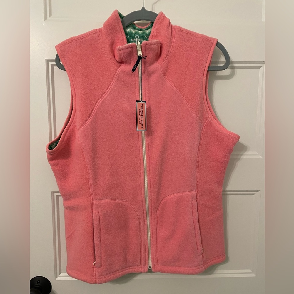Women’s Vineyard Vines Vest